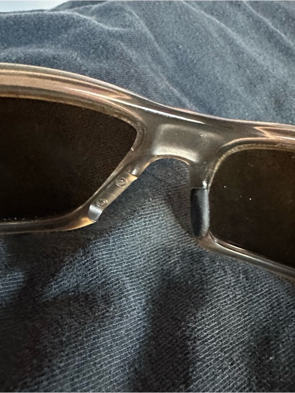 Oakley Mainlink Sunglasses Matte Sepia/Tungsten Iridium Polarized - Picture 7 of 9